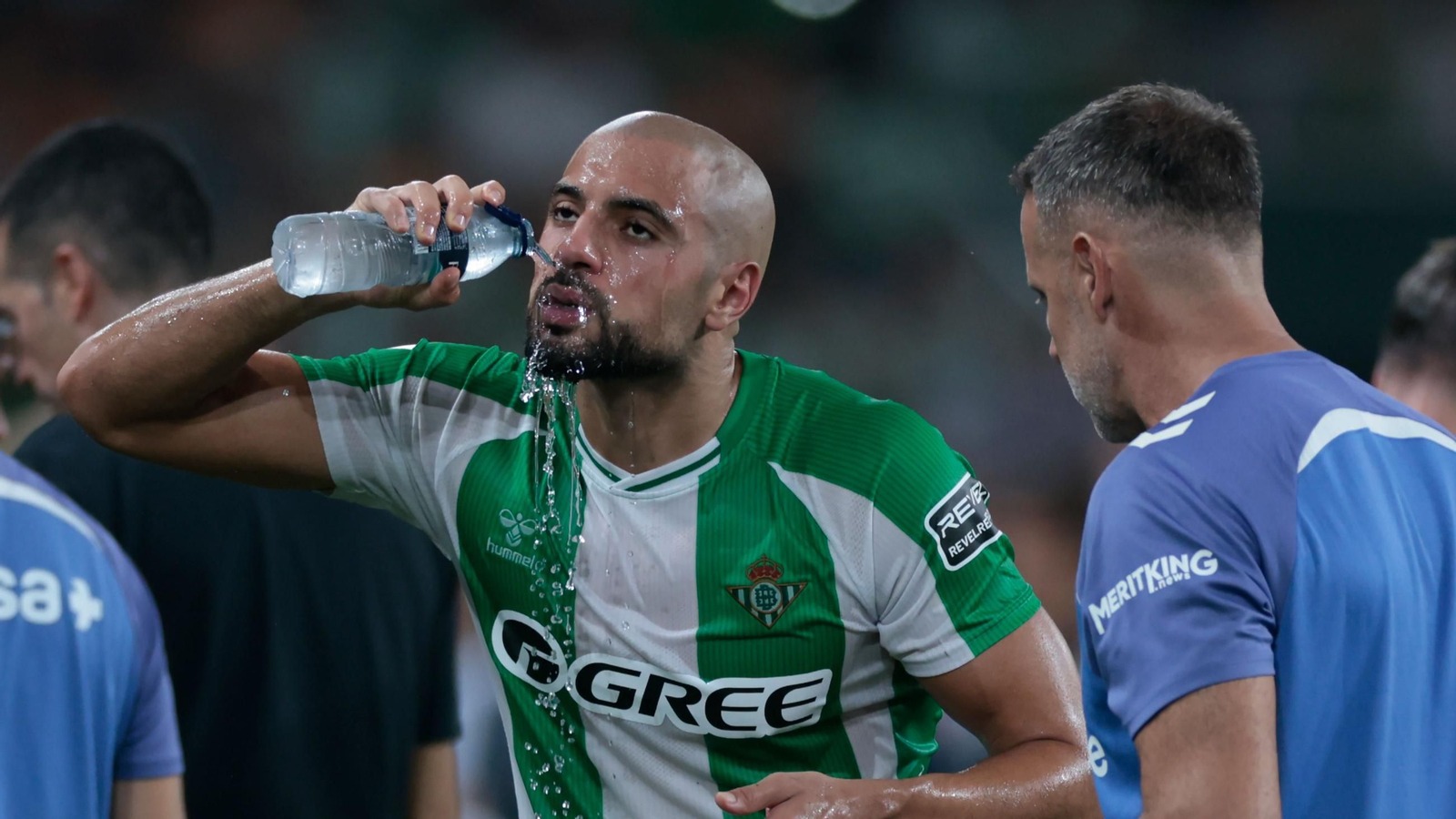 Betis considers signing Amrabat