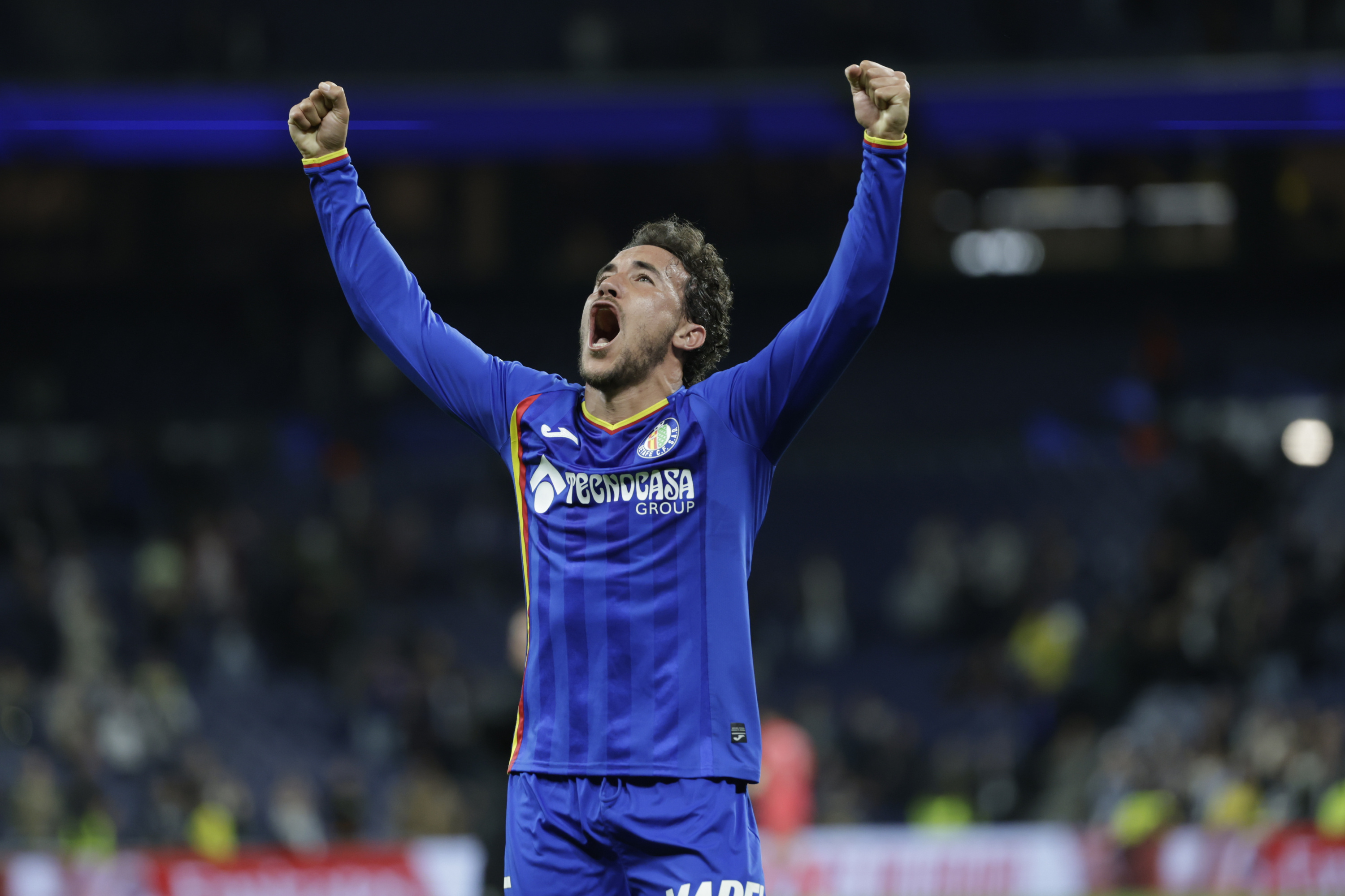 Villarreal targets Luis Milla