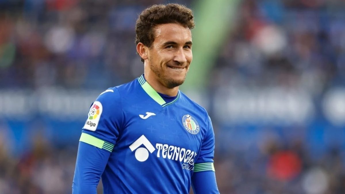 Luis Milla during a Getafe match