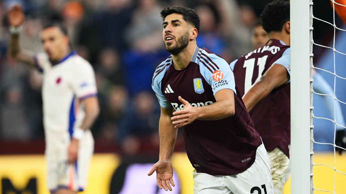 Marco Asensio during a match with Aston Villa