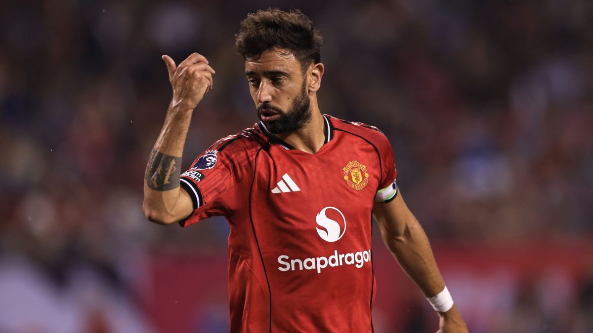 Bruno Fernandes durante un partido con el Manchester United
