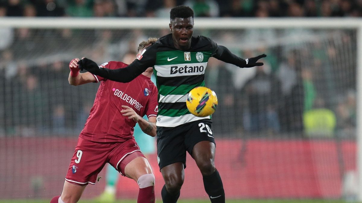 Ousmane Diomande durante un partido con el Sporting de Portugal