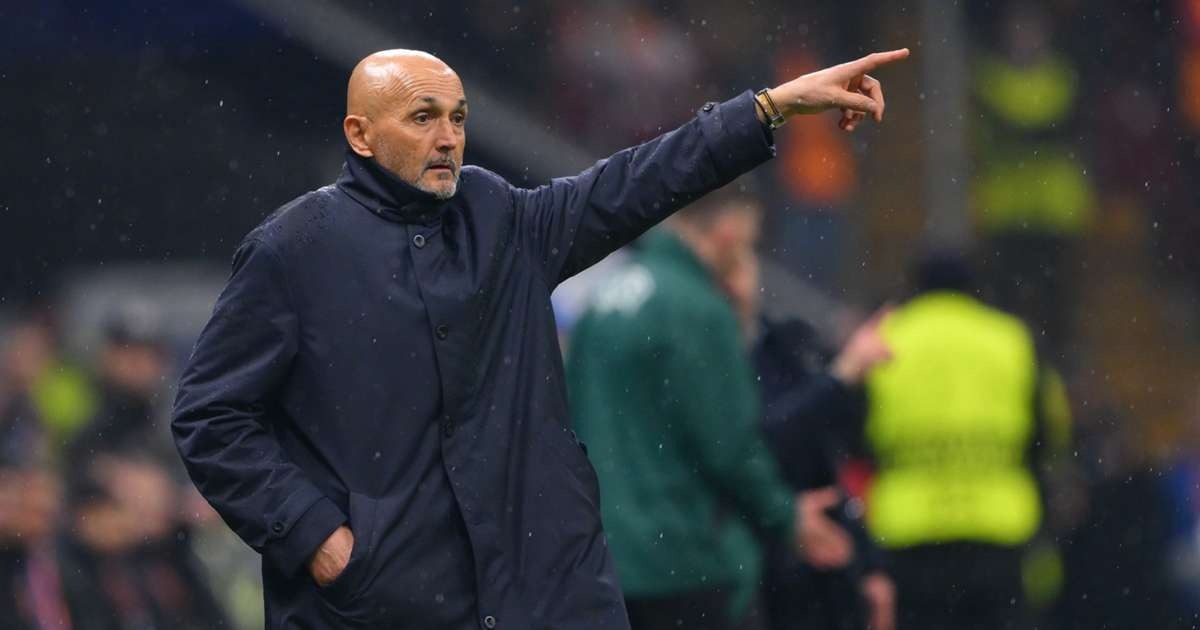 Spalletti stays at Juve