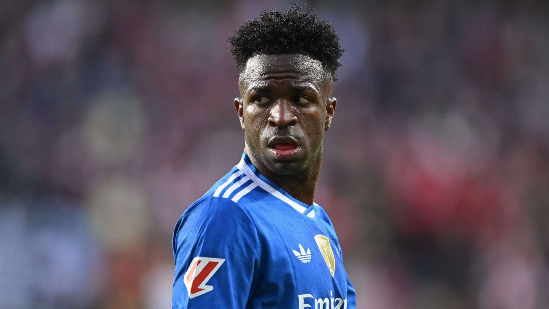 Vinicius meditates leaving Real Madrid