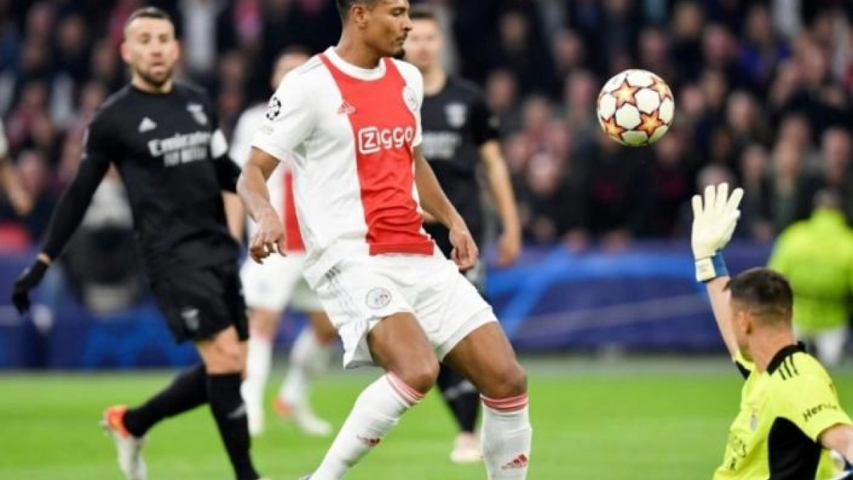 El precio de risa que el Ajax le ha puesto a Sébastien Haller