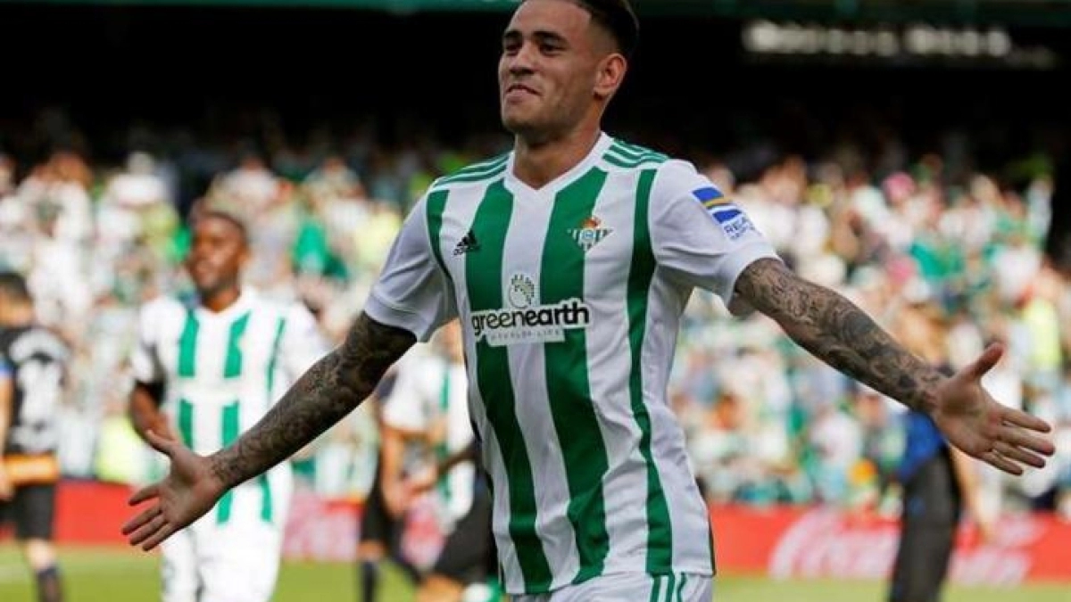 Sanabria saldrá del Betis en este mercado / Besoccer.com