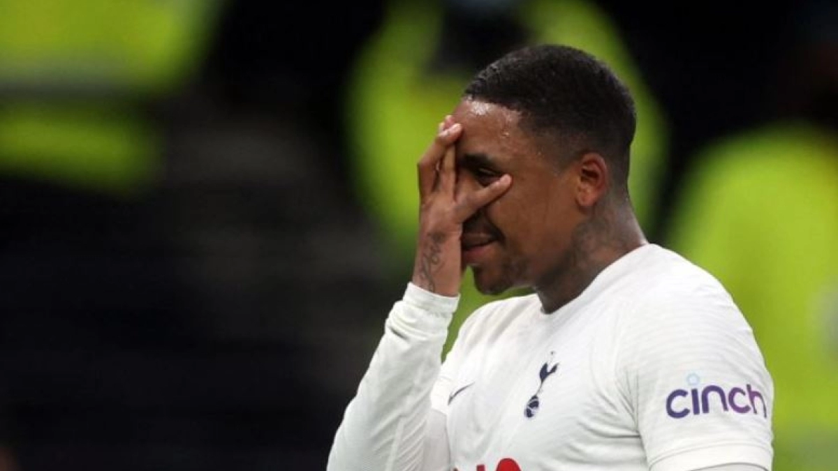 El Ajax ya ha realizado su primera propuesta por Steven Bergwijn "Foto: AS"