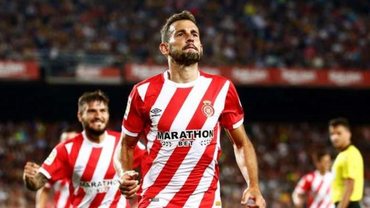 Stuani, alternativa para el ataque del Barcelona / Besoccer.com