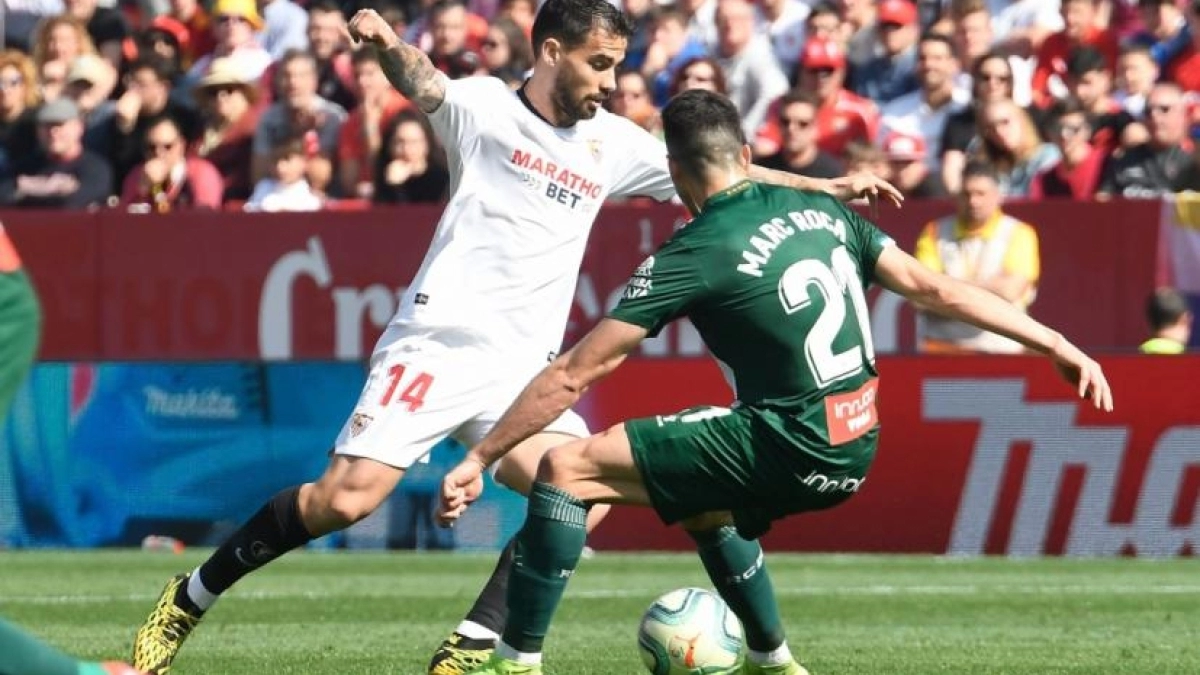Suso asesora a Monchi en materia de fichajes / Sevillafc.es