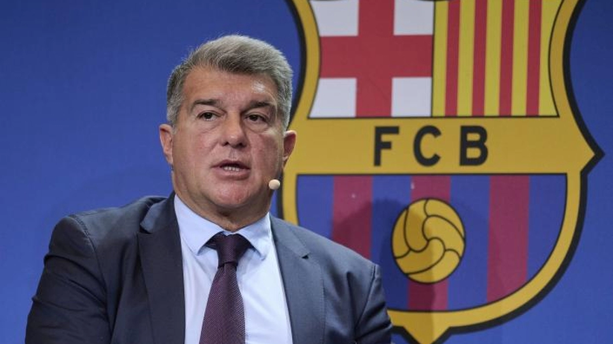 El Barça saca la escoba: Las dos primeras salidas de enero / Libertaddigital.com