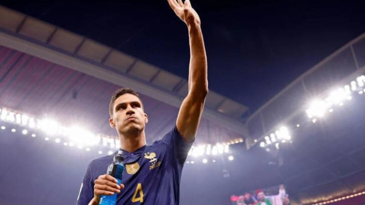 OFICIAL: Varane se retira del fútbol internacional - Foto: Infobae