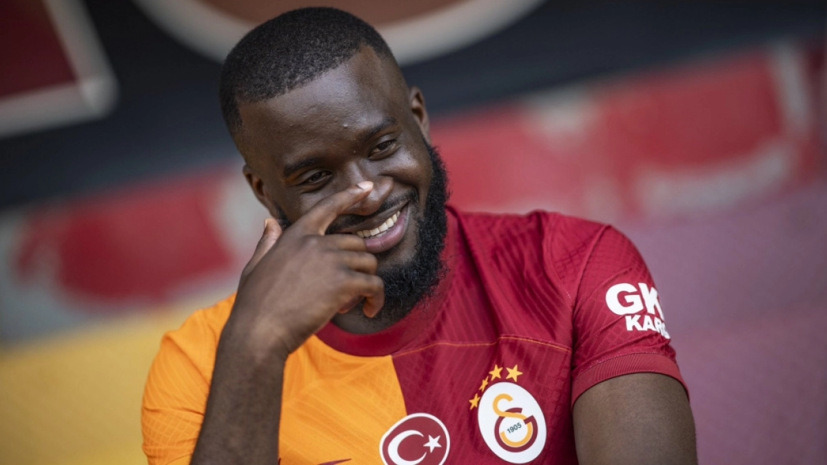 El motivo por el que el Galatasaray ha apartado a Ndombélé / Fanatik