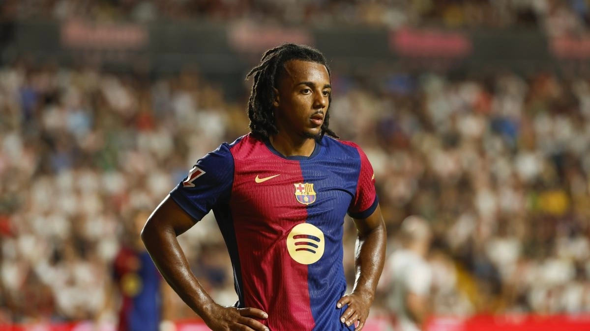 Jules Koundé, player of Barcelona who was sought after by Chelsea.