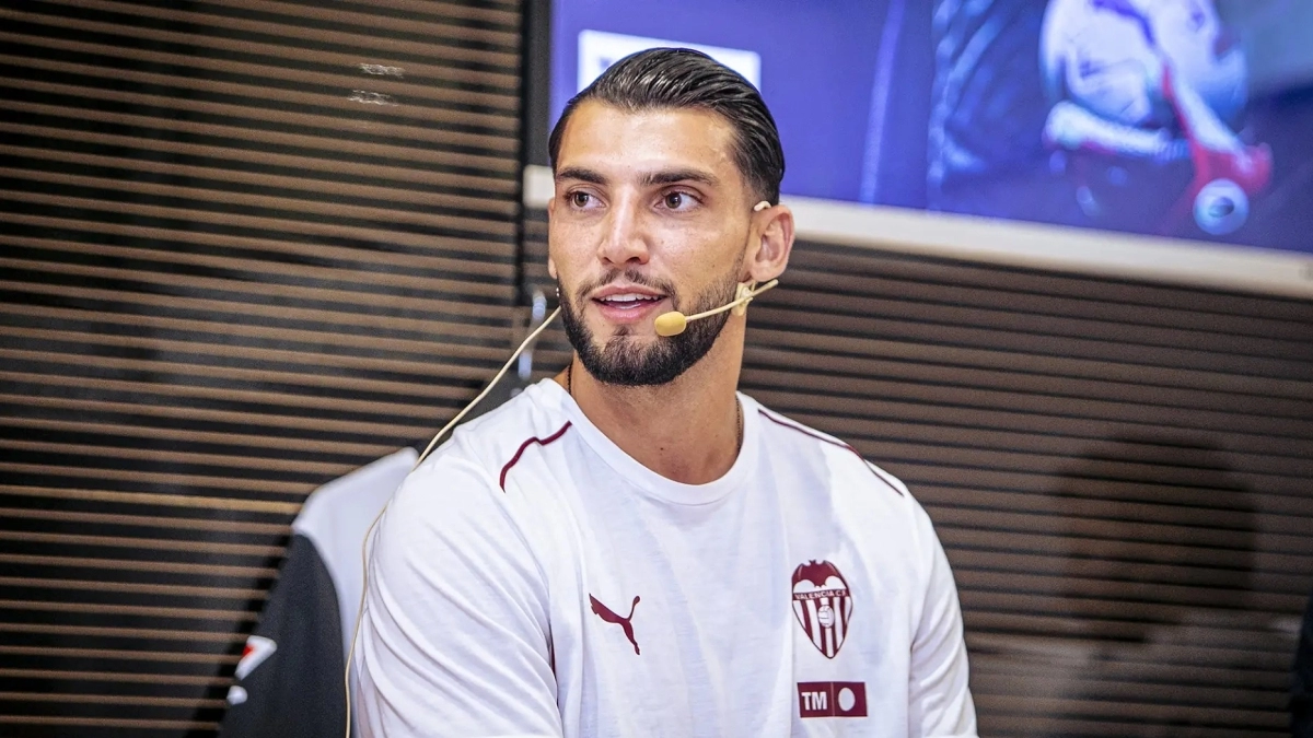 Sevilla does not want Rafa Mir back / Onda Cero.