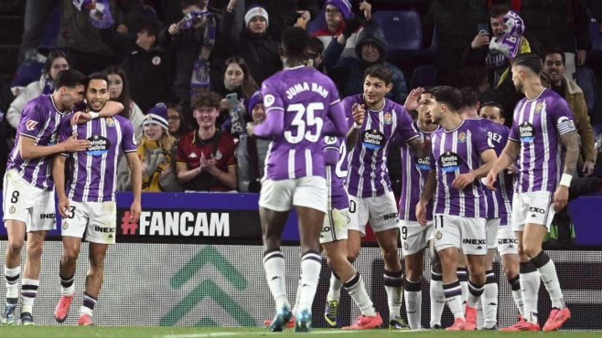 Ajax aims at Real Valladolid: the surprise winter signing | LALIGA