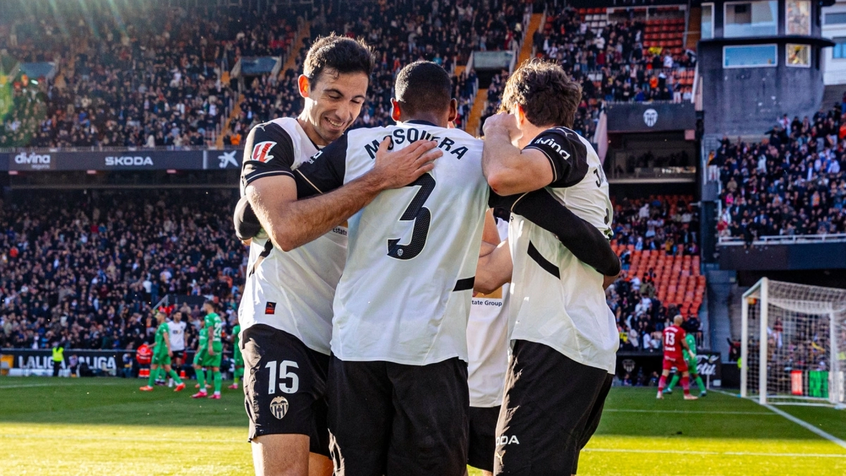 Renovación clave para el Valencia CF | Valencia CF