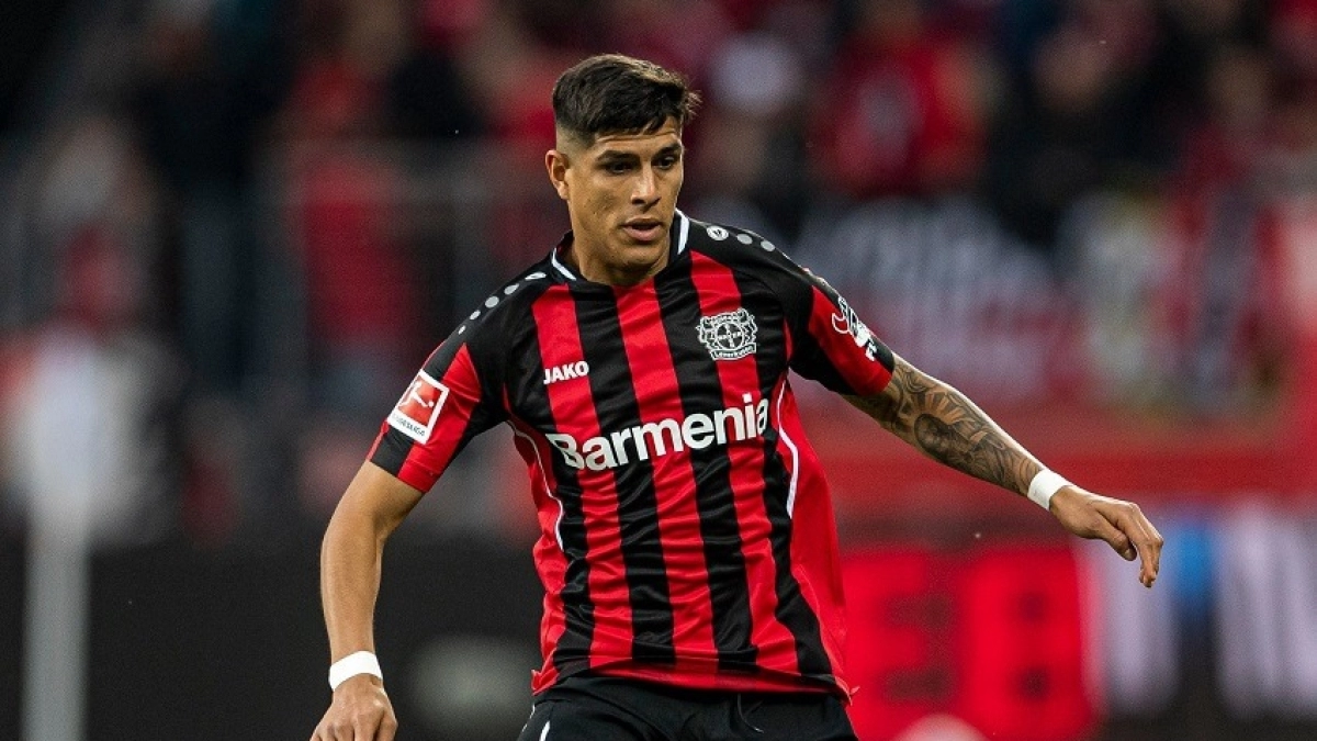 Piero Hincapié one step away from Arsenal / Central Fan