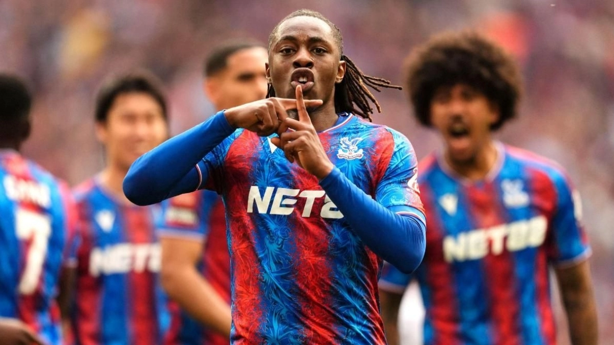 Eze celebrando el gol de la victoria