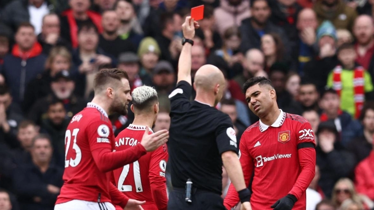 Casemiro, Sancho y Malacia, fuera del Manchester United / La Vanguardia