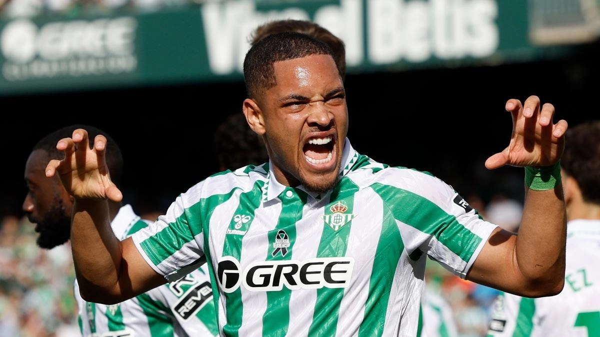 Vitor Roque, striker for Palmeiras with a past at Real Betis
