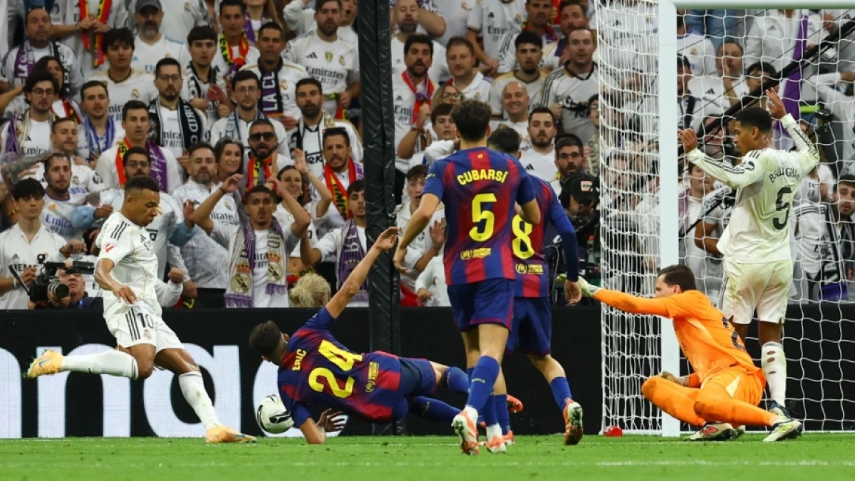 The highlighted ones from FC Barcelona after the Clásico.