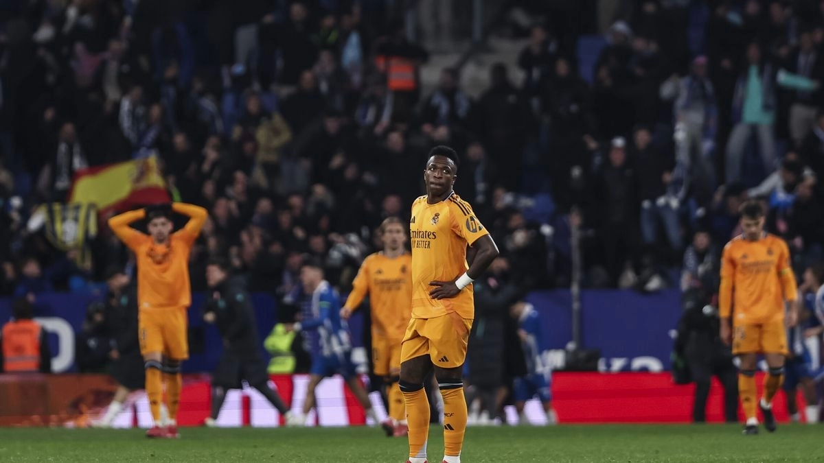 Real Madrid players after an opponent's goal