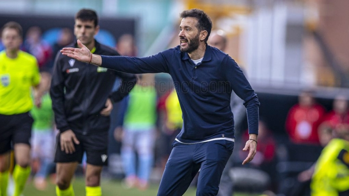 Valencia CF goes after a high-level center-back at zero cost | SempreValencia