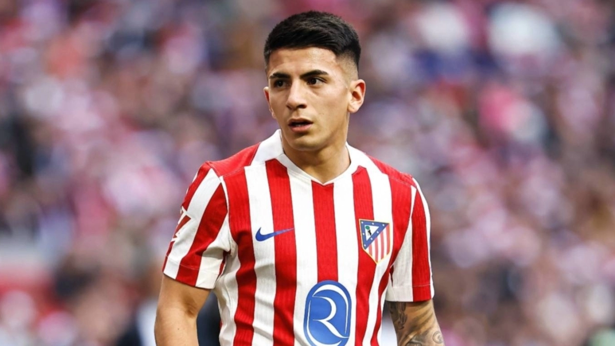 <p>Palmeiras is going after the signings of Thiago Almada and Jhon Arias</p>