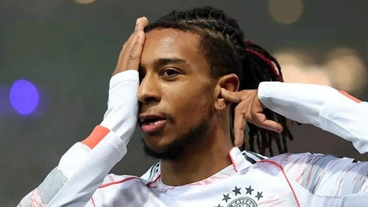 <p>Michael Olise celebrates a goal scored with Bayern Munich</p>