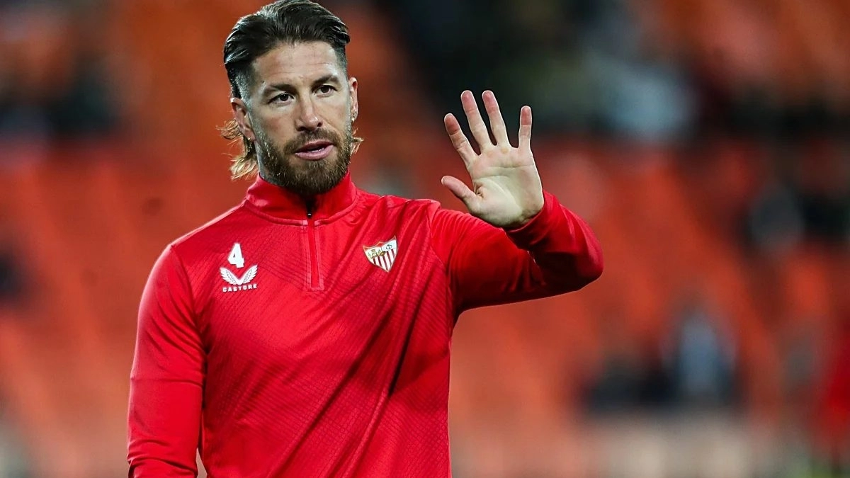Sergio Ramos during his previous stage at Sevilla.