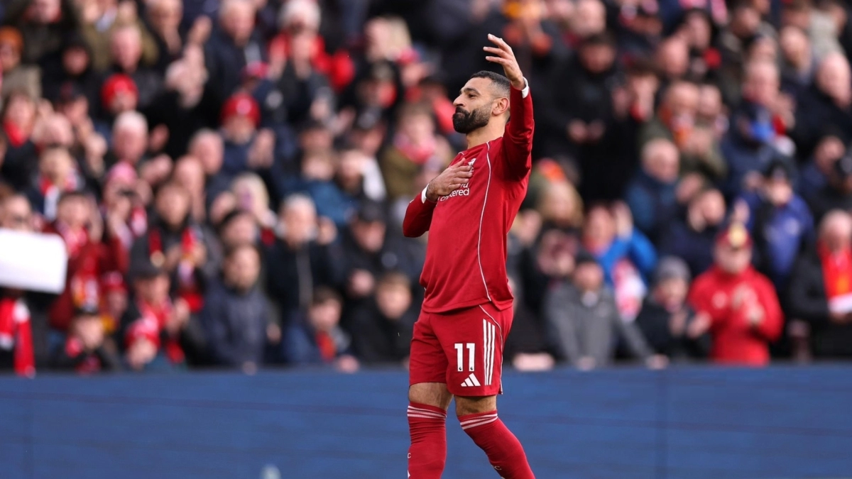 Liverpool speeds up for Mohamed Salah's replacement.