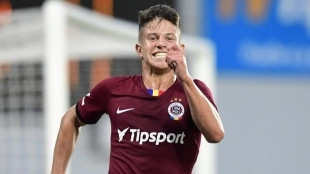 Adam Hlozek se deja querer por un equipo de la Premier League