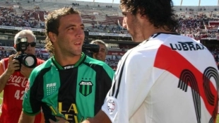 La condición del hermano de Higuaín si vuelve a River. Foto: Infobae
