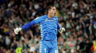 El nuevo equipo de LaLiga que se interesa en Joel Robles. Foto: Libertad Digital