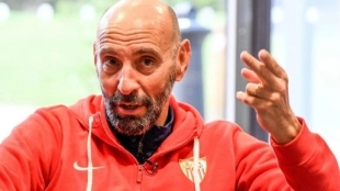 Los tres mediocentros que sigue el Sevilla / ABC.es