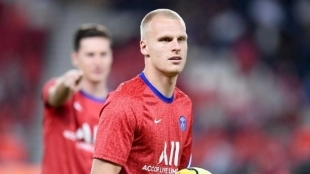 OFICIAL: Mitchel Bakker, nueva incorporación del Bayer Leverkusen
