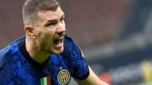 Dzeko va a seguir en el Inter de Milán / Besoccer.com