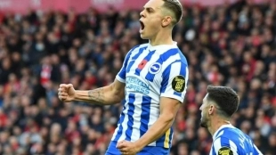 El Tottenham va a por Trossard / Bessocer.com