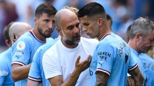 Joao Cancelo is about to seal his exit from Manchester City / Goal.com