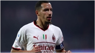 Ismaël Bennacer, Milan's midfielder who will continue at the Italian club.