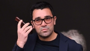 Deco vigila a Nico González, quien podría volver al Barcelona / Goal.com