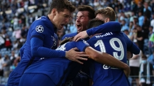 The Chelsea players celebrate a goal