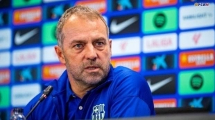 Hansi Flick tiene en la mira un lateral para el FC Barcelona