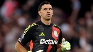 Aston Villa is already looking for Emiliano Martínez's replacement for the upcoming season | MSN