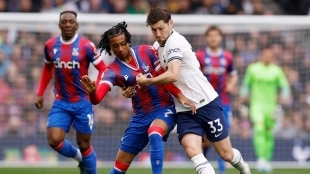 Premier League match between Crystal Palace and Tottenham.