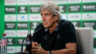 Real Betis Balompié could lose the recently renewed Manuel Pellegrini