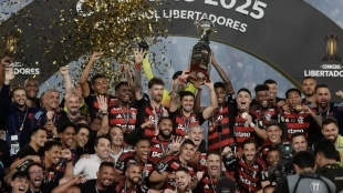 Los jugadores de Flamengo celebran el título de la Copa Libertadores