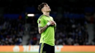 Alejandro Garnacho celebrates a goal scored with Manchester United