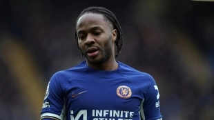 Conte wants Sterling at Napoli.